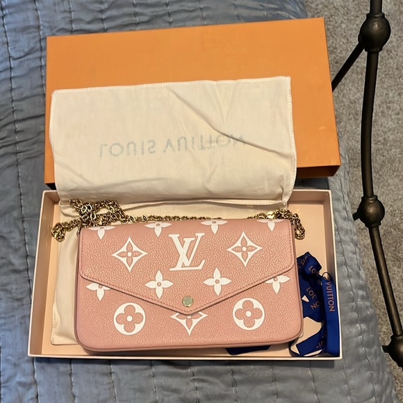 Louis Vuitton Félicie Pochette - Picture 2 of 14